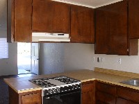 Nice 2 Bedroom Apartment with private yard 6